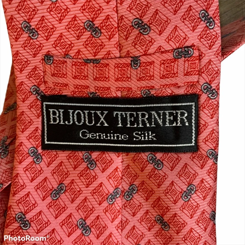 Bijoux Terner silk tie
